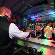 DJ Six im Einsatz auf Messestand Party