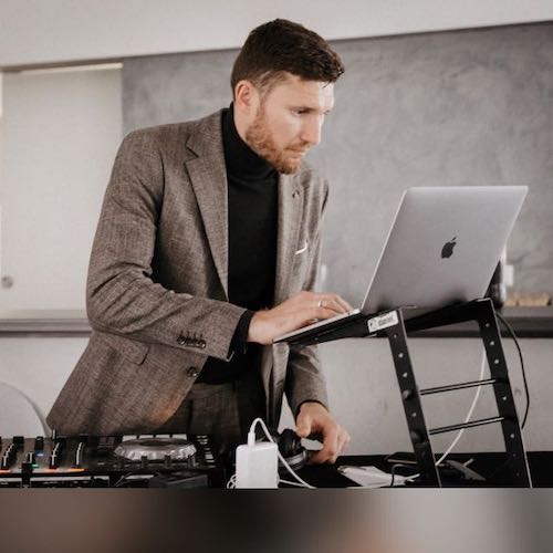 DJ für russische Feiern